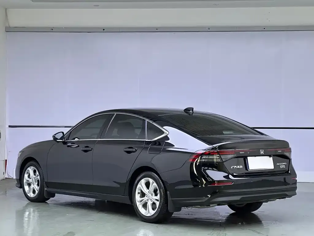 Honda Accord 2024 из CN, фото 3