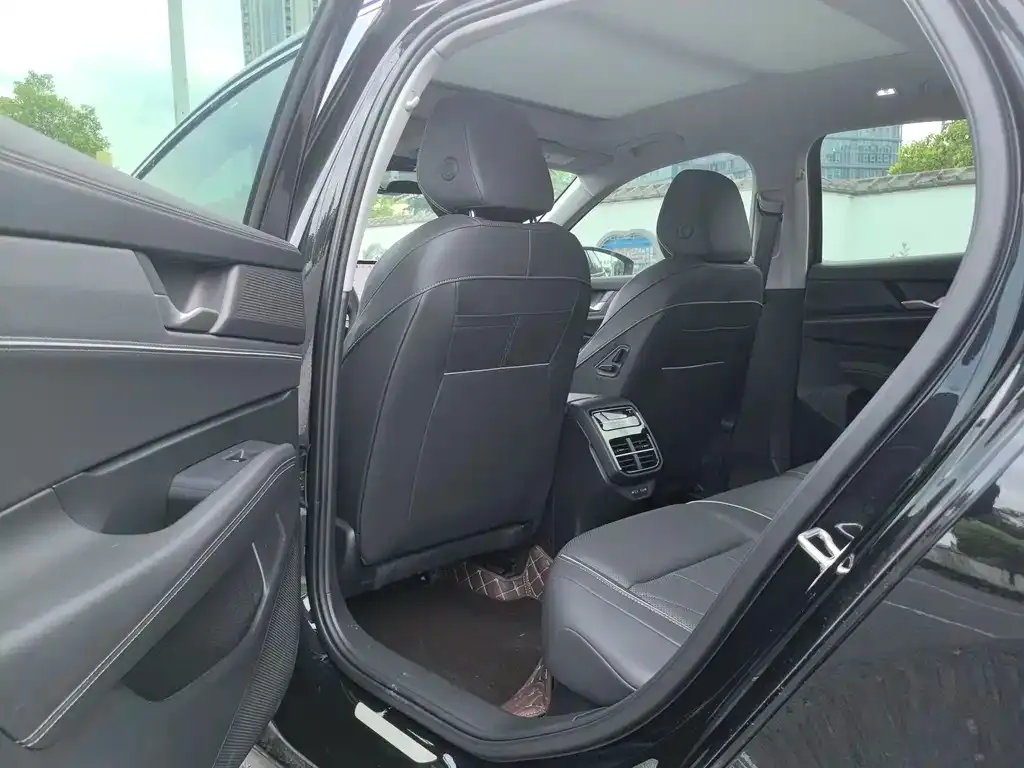 Volkswagen Passat — фото 4
