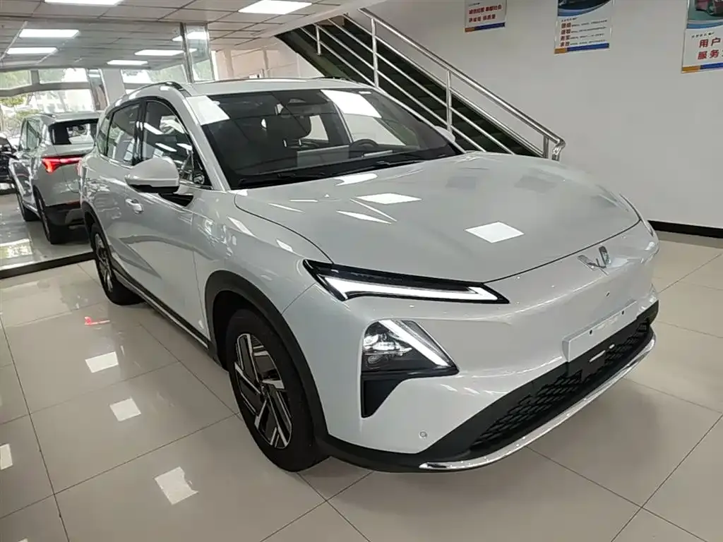 Wuling Xingguang S — фото 10