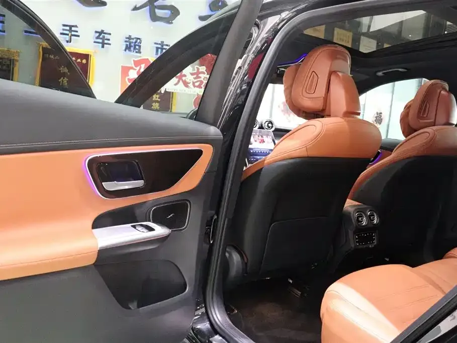 Mercedes-Benz GLC 2024 из CN, фото 4