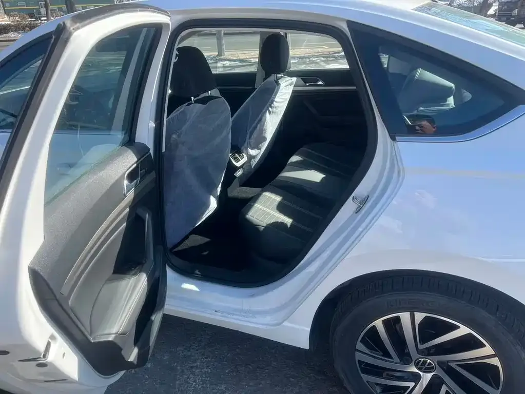 Volkswagen Lavida 2021 из CN, фото 6