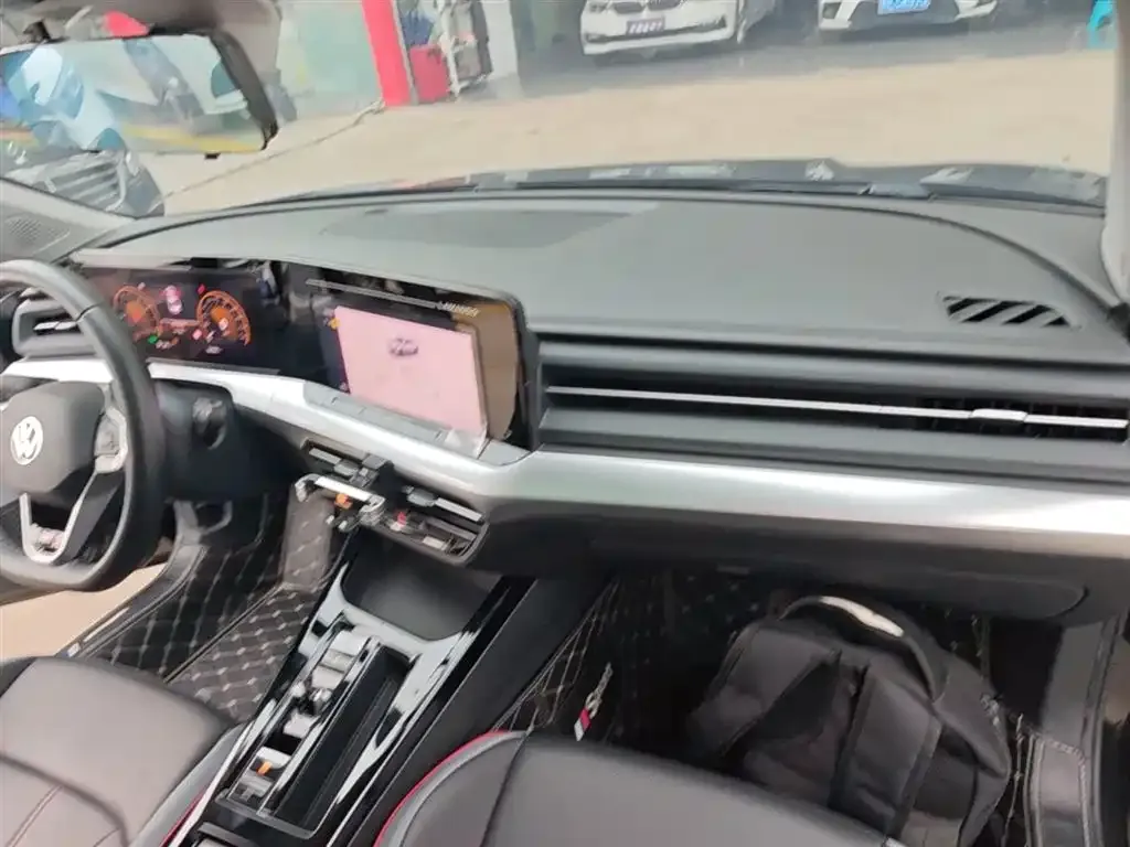 Volkswagen Lamando 2023 из CN, фото 4