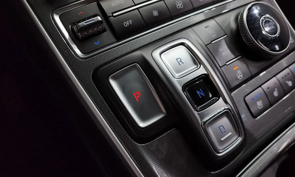 Hyundai Santafe — фото 2