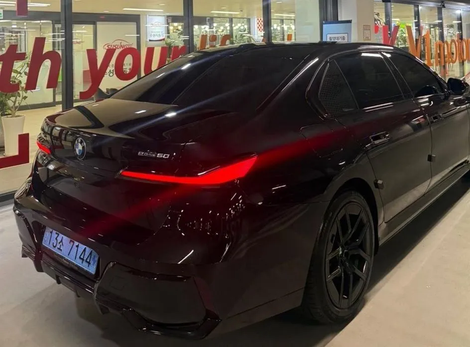 BMW i7 2024 из KR, фото 4