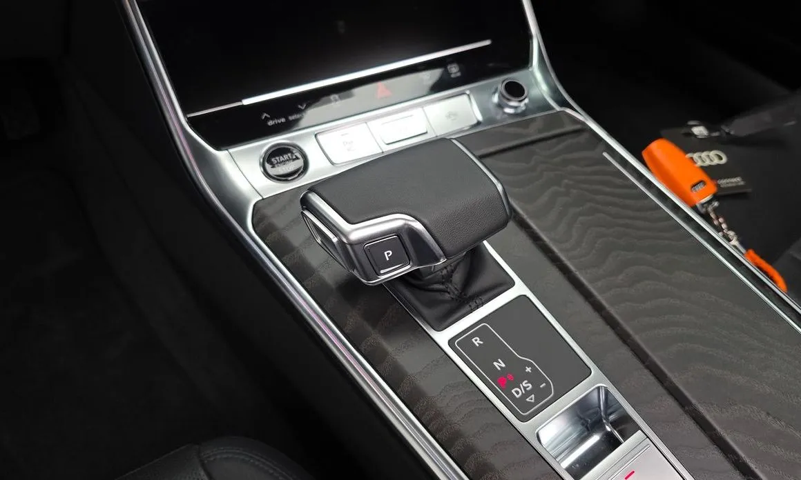 Audi A6 — фото 9