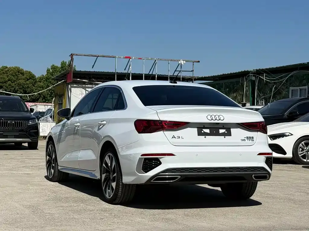 Audi A3 — фото 5