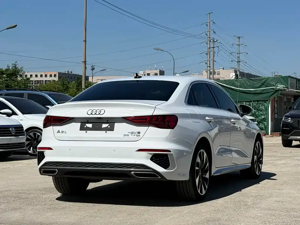 Audi A3 — фото 7