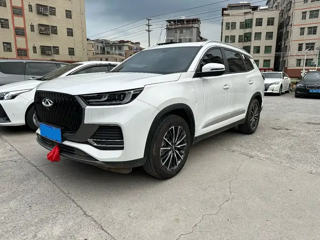 Chery Tiggo 8