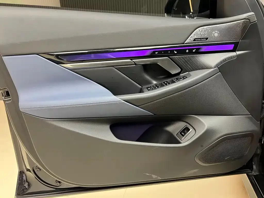 BMW i5 2024 из CN, фото 10