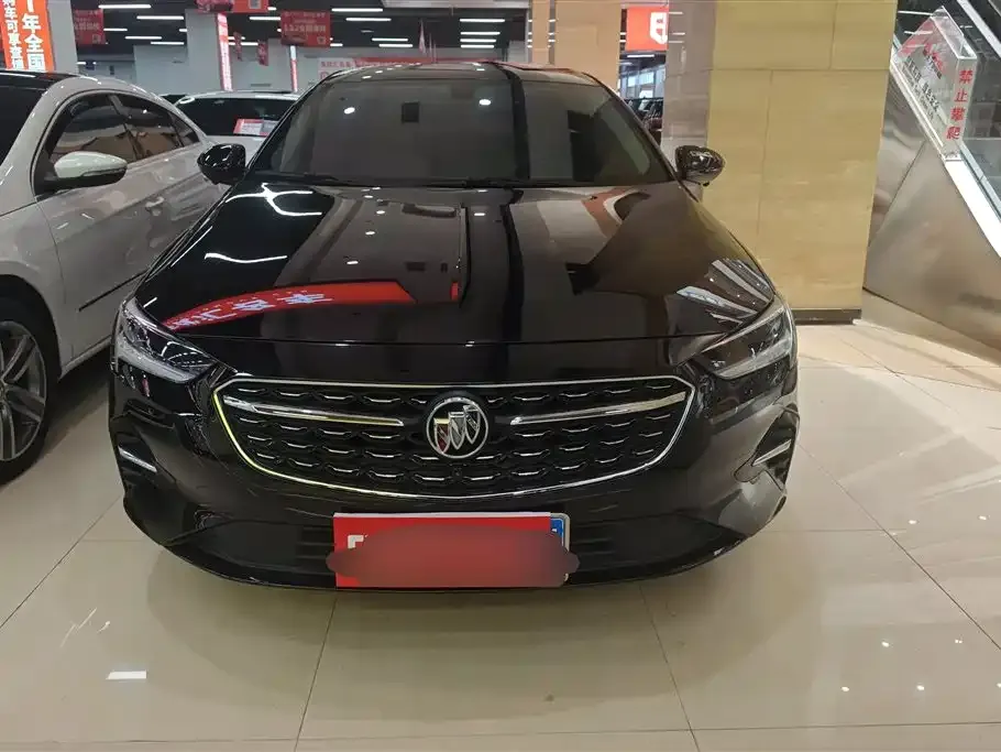 Buick Regal — фото 10