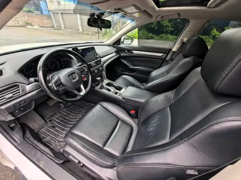Honda Accord — фото 3