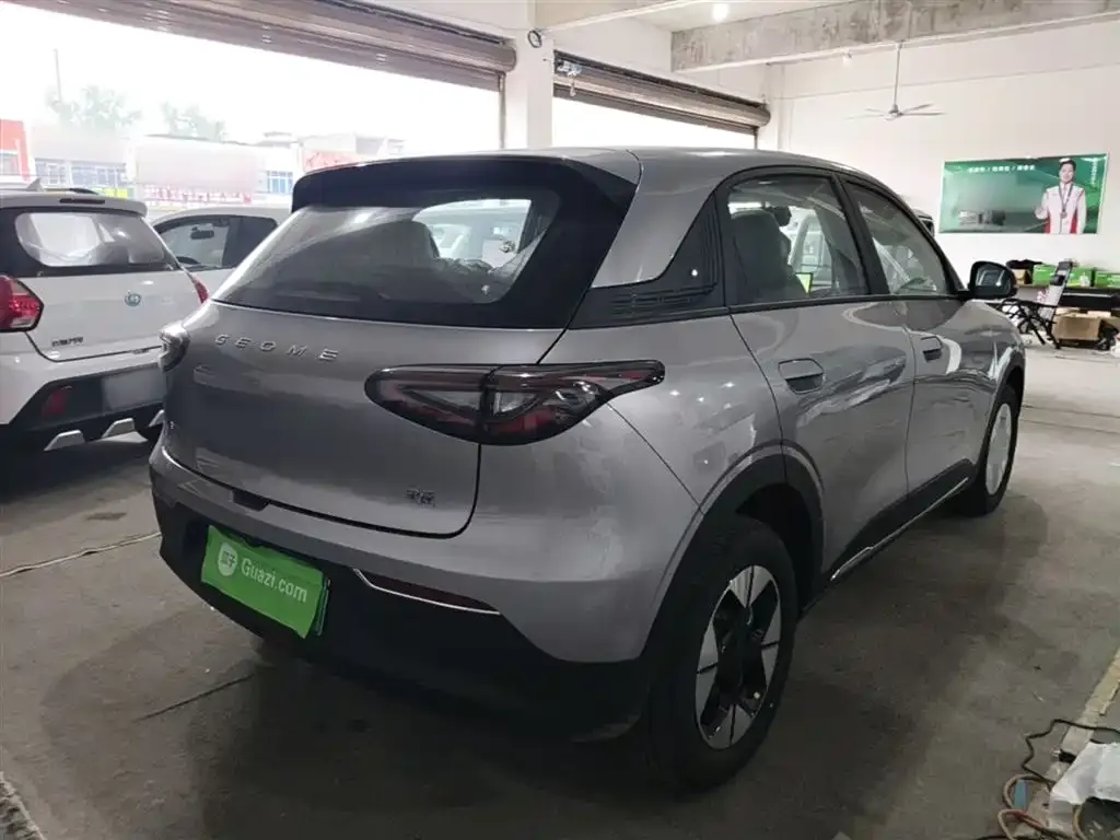 Geely Starburst — фото 4