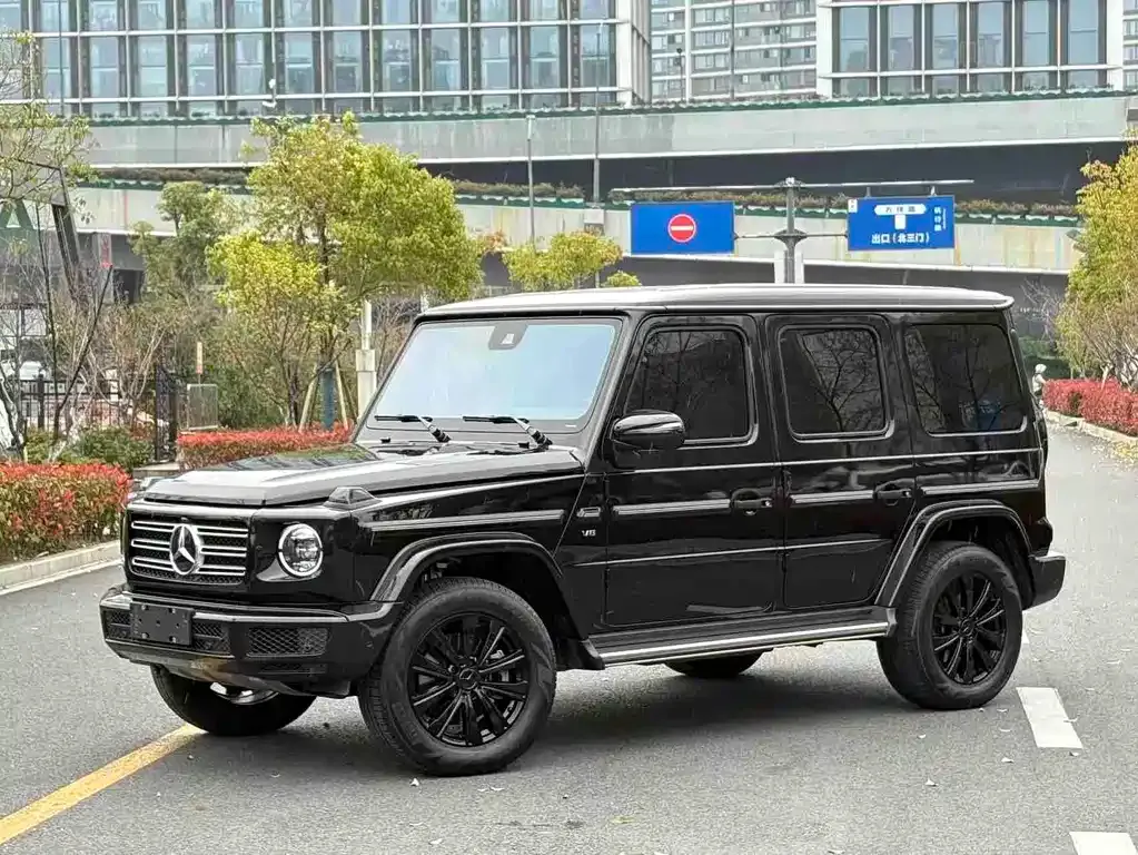 Mercedes-Benz G-Class — фото 1