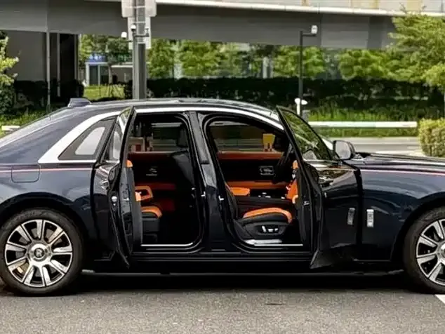 Rolls-Royce Ghost — фото 3