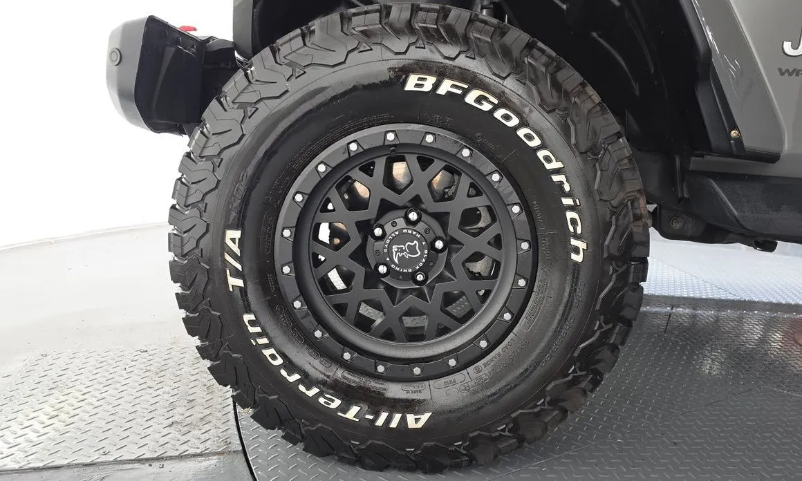 Jeep Wrangler 2023 из KR, фото 5