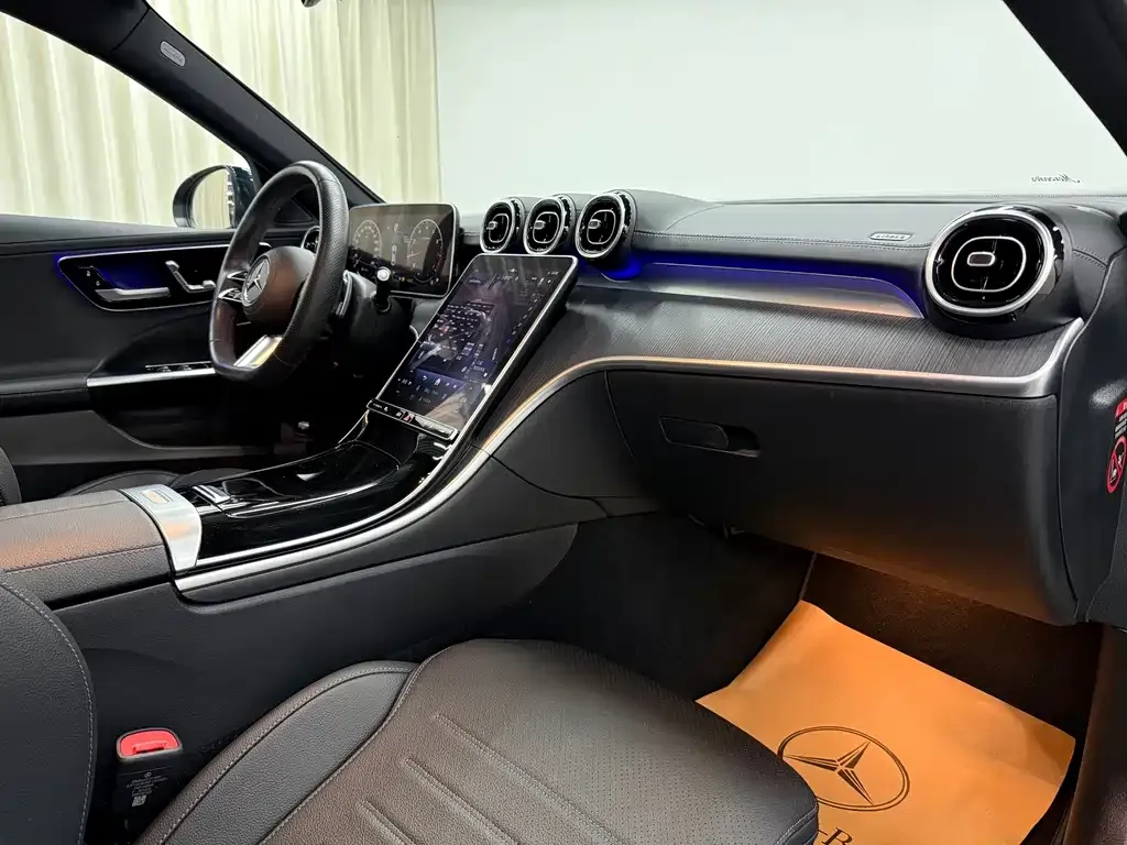 Mercedes-Benz C-Class 2024 из CN, фото 3