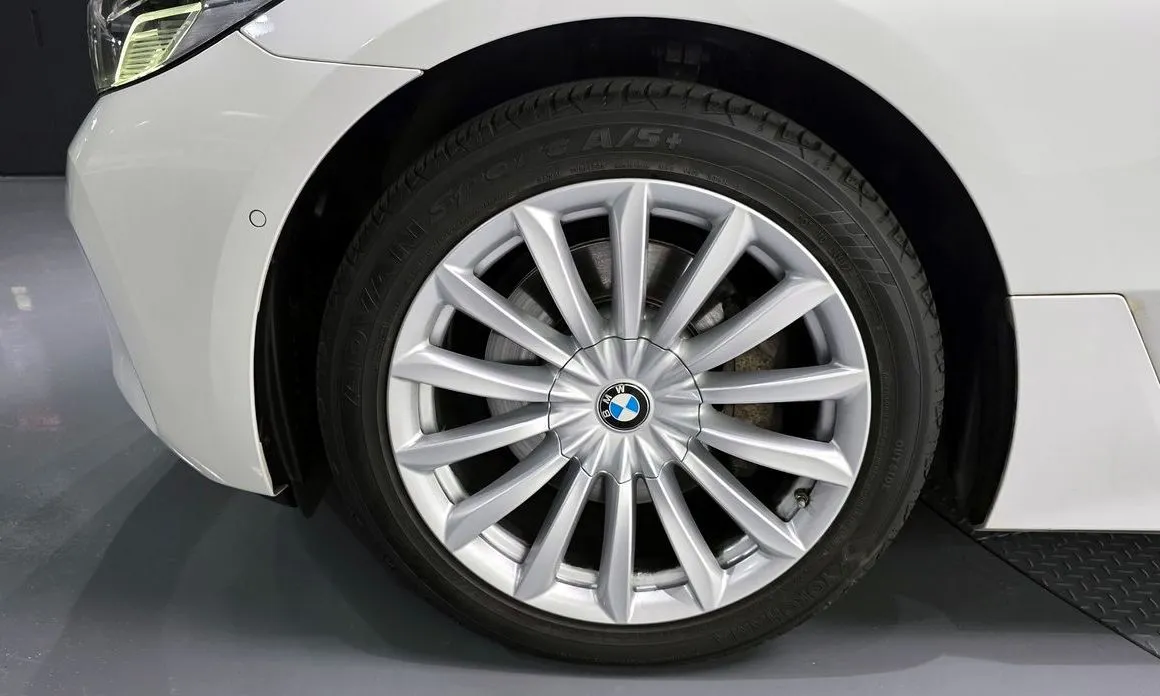 BMW Gran Turismo 2023 из KR, фото 5