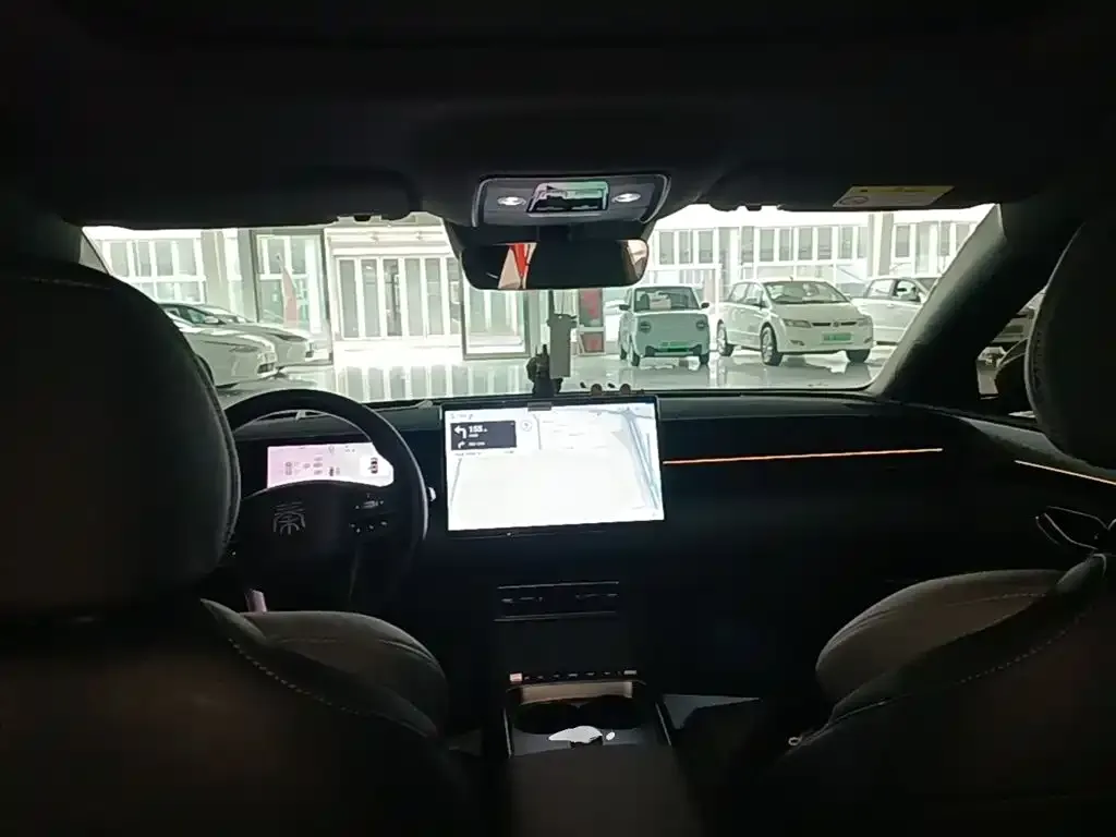 BYD Qin L 2025 из CN, фото 3