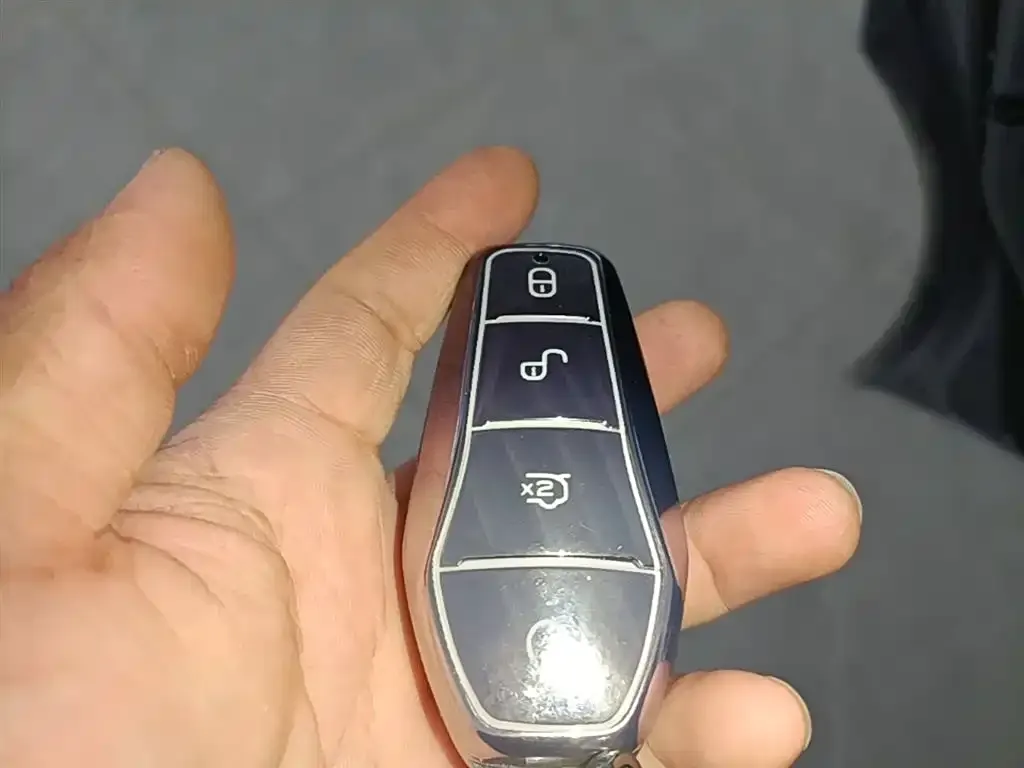 BYD Qin L 2025 из CN, фото 2