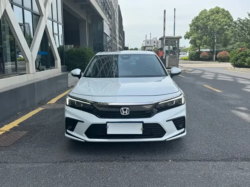Honda Civic — фото 7