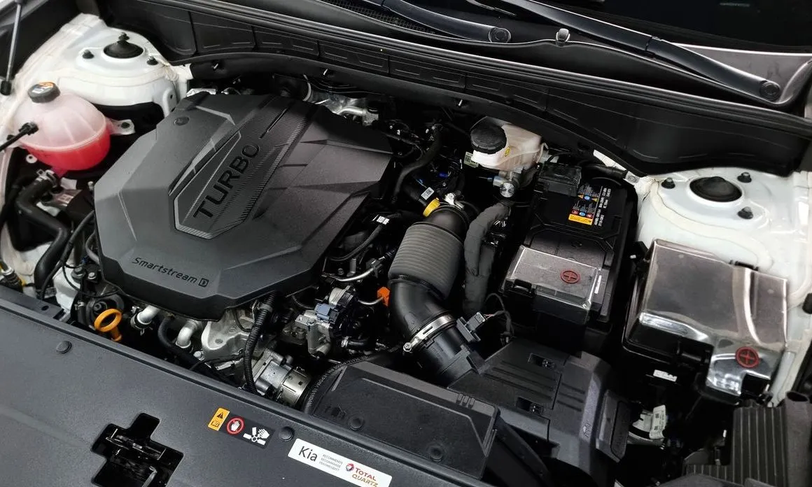 Kia Sorento — фото 10