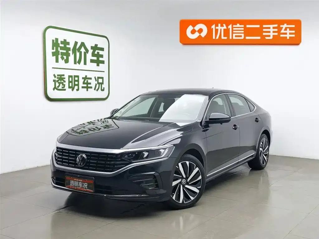 Volkswagen Passat — фото 1