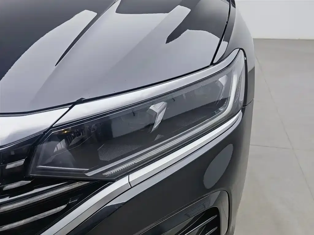 Volkswagen Passat — фото 5