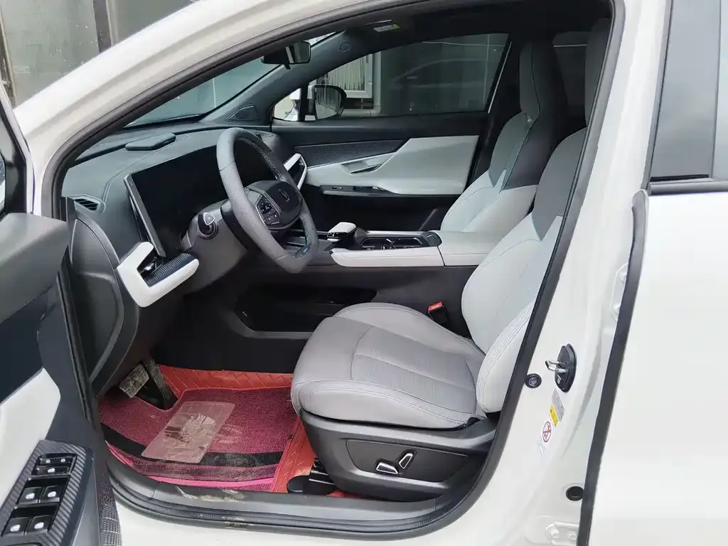 Changan UNI-T 2024 из CN, фото 2