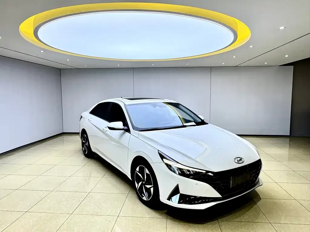 Hyundai Elantra 2022 из CN, фото 5
