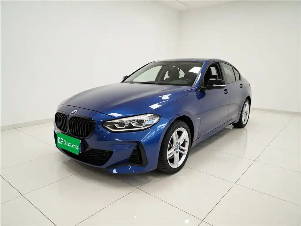 BMW 1 Series — фото 1