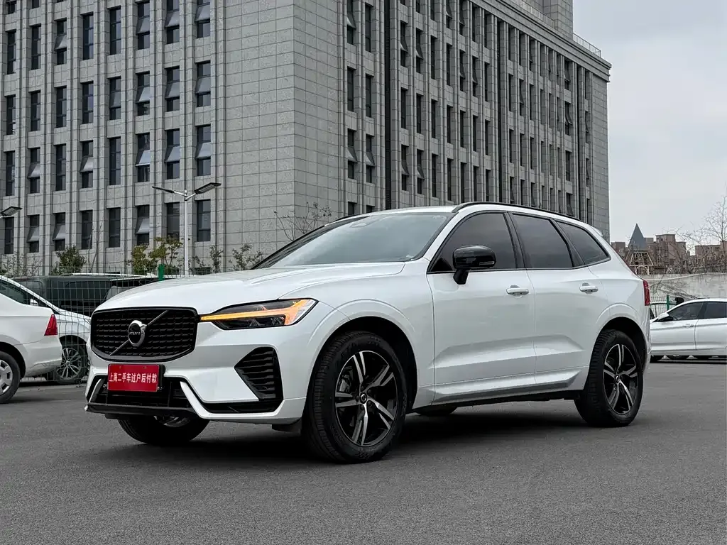 Volvo XC60 2022 из CN, фото 7