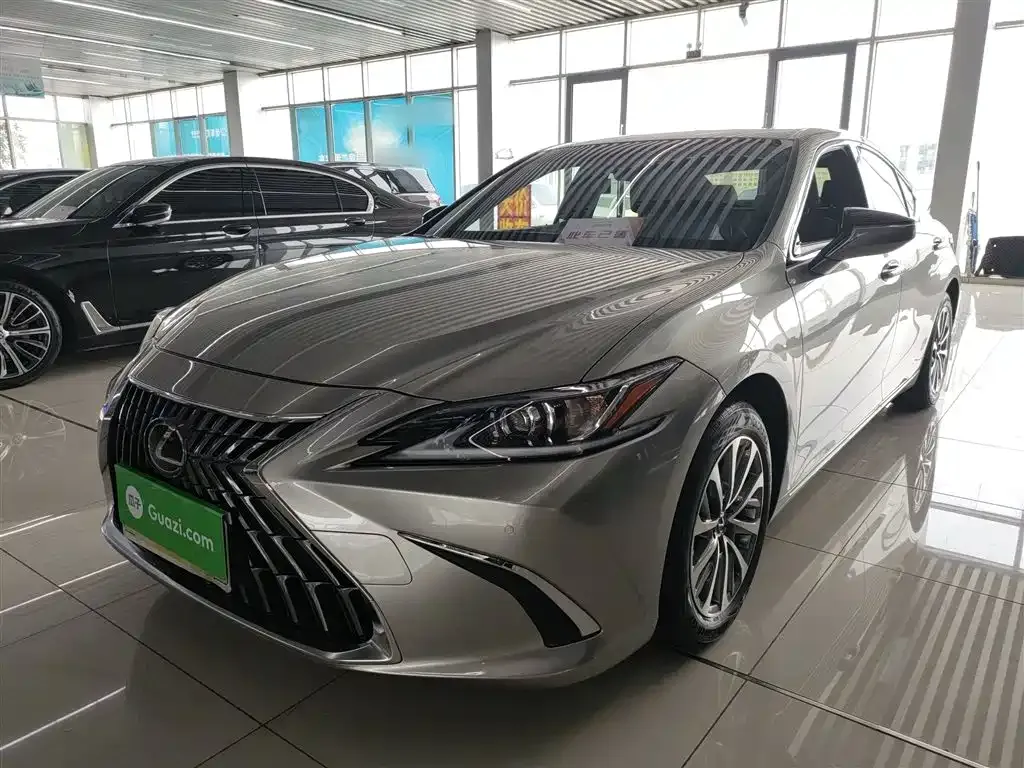 Lexus ES 2024 из CN, фото 9