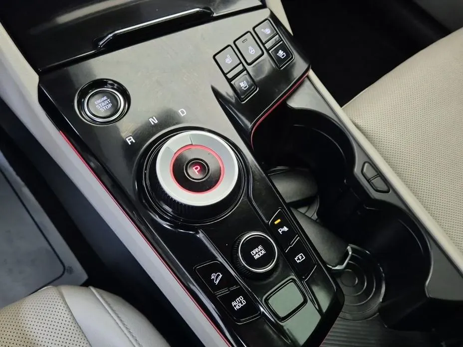 Kia Sportage — фото 9
