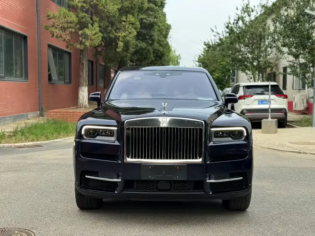 Rolls-Royce Cullinan 2023 из CN, фото 1
