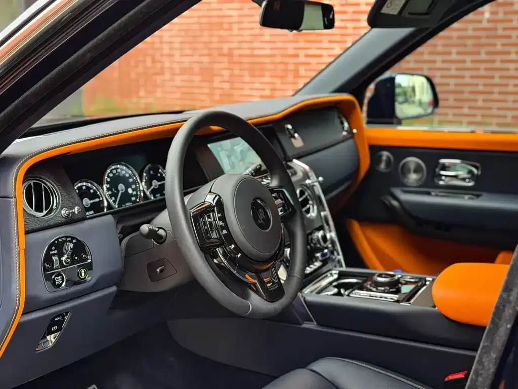 Rolls-Royce Cullinan 2023 из CN, фото 3