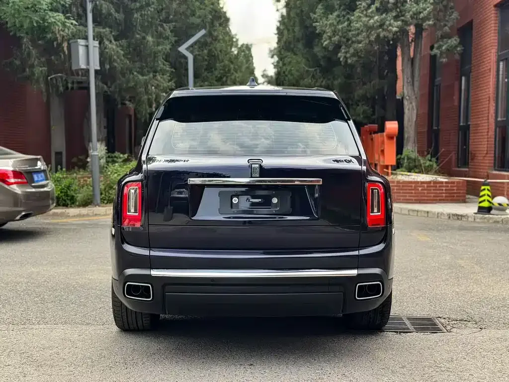 Rolls-Royce Cullinan 2023 из CN, фото 5