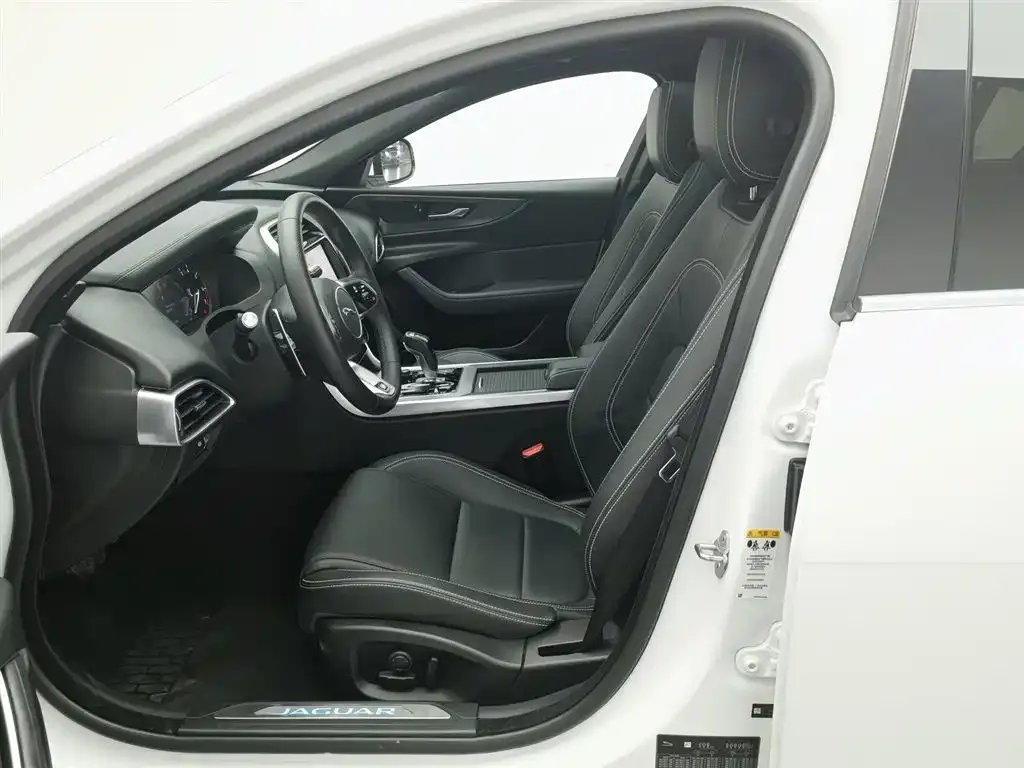 Jaguar XEL 2021 из CN, фото 2