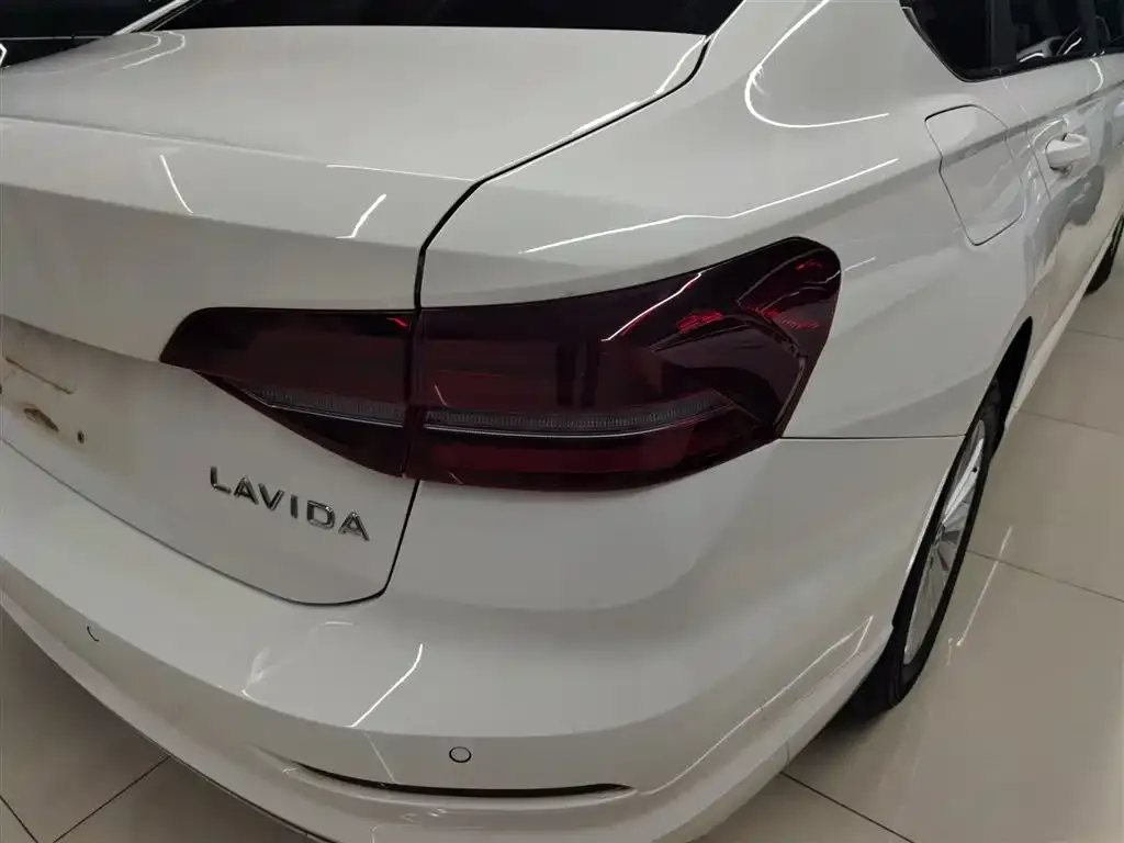Volkswagen Lavida 2022 из CN, фото 2
