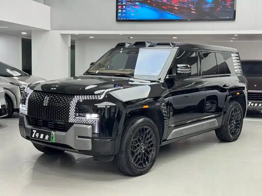 Yangwang U8