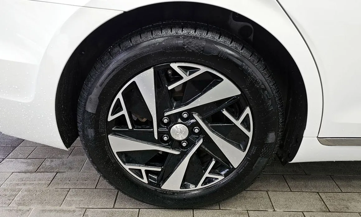Hyundai Grandeur 2022 из KR, фото 9
