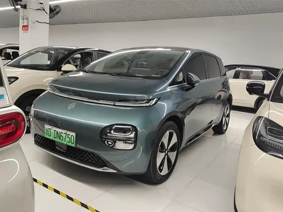 Baojun Yunduo — фото 1