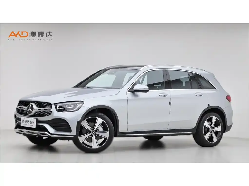 Mercedes-Benz GLC — фото 1