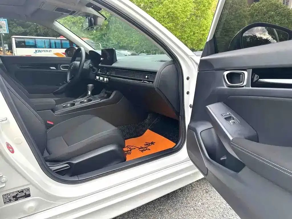 Honda Civic 2022 из CN, фото 3