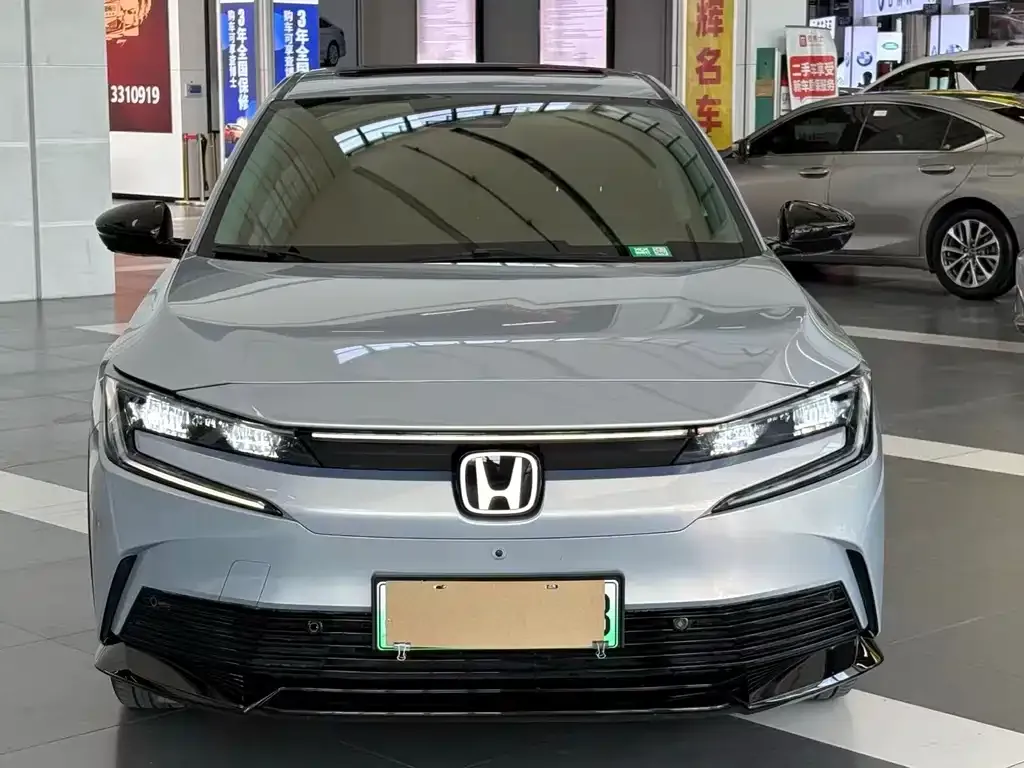 Honda e:NP2 2024 из CN, фото 9