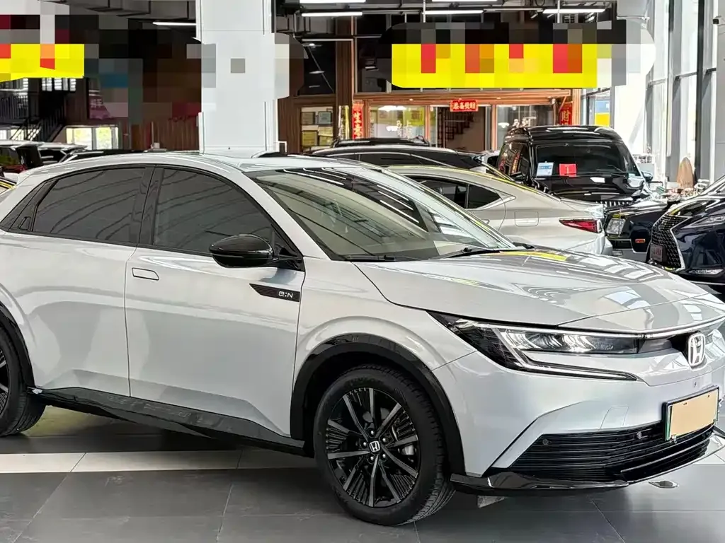 Honda e:NP2 2024 из CN, фото 10