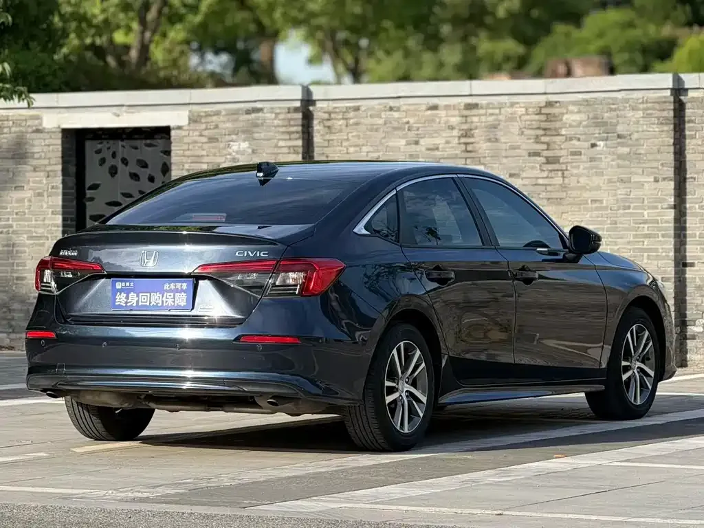 Honda Civic — фото 2