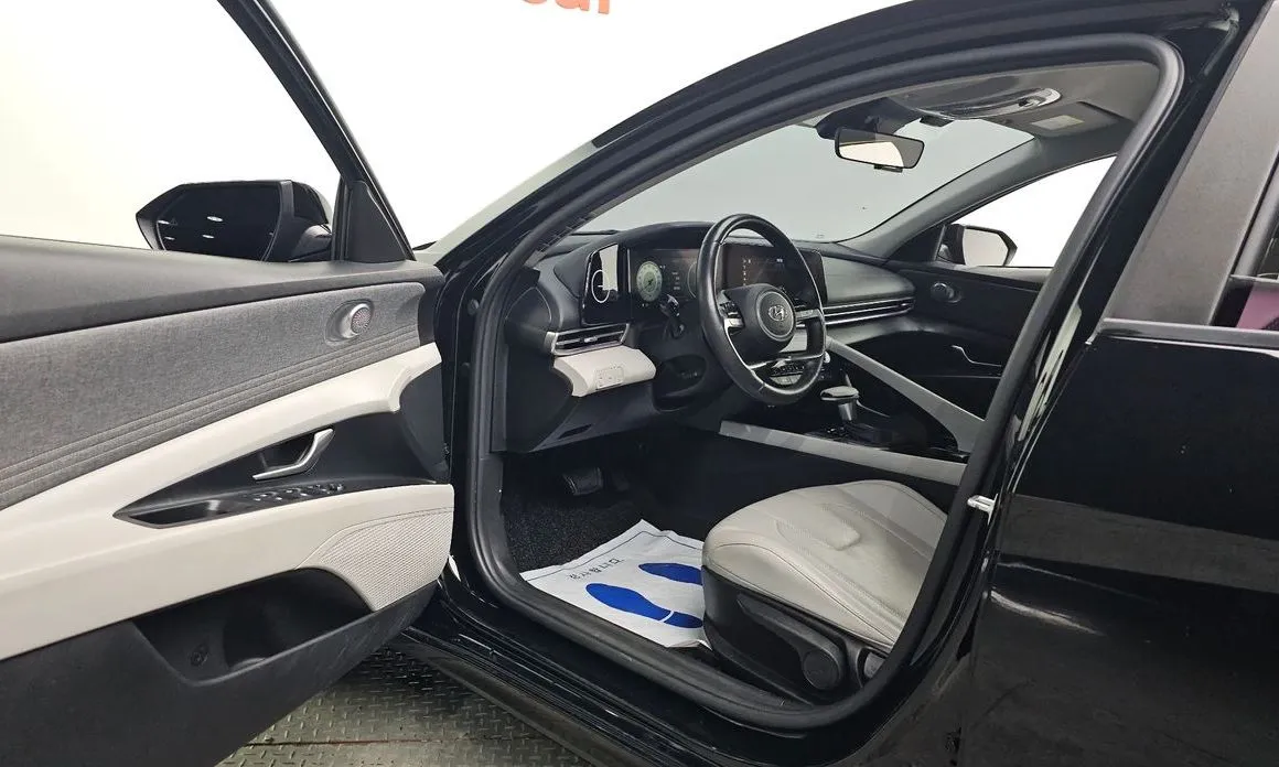 Hyundai AVANTE 2021 из KR, фото 10
