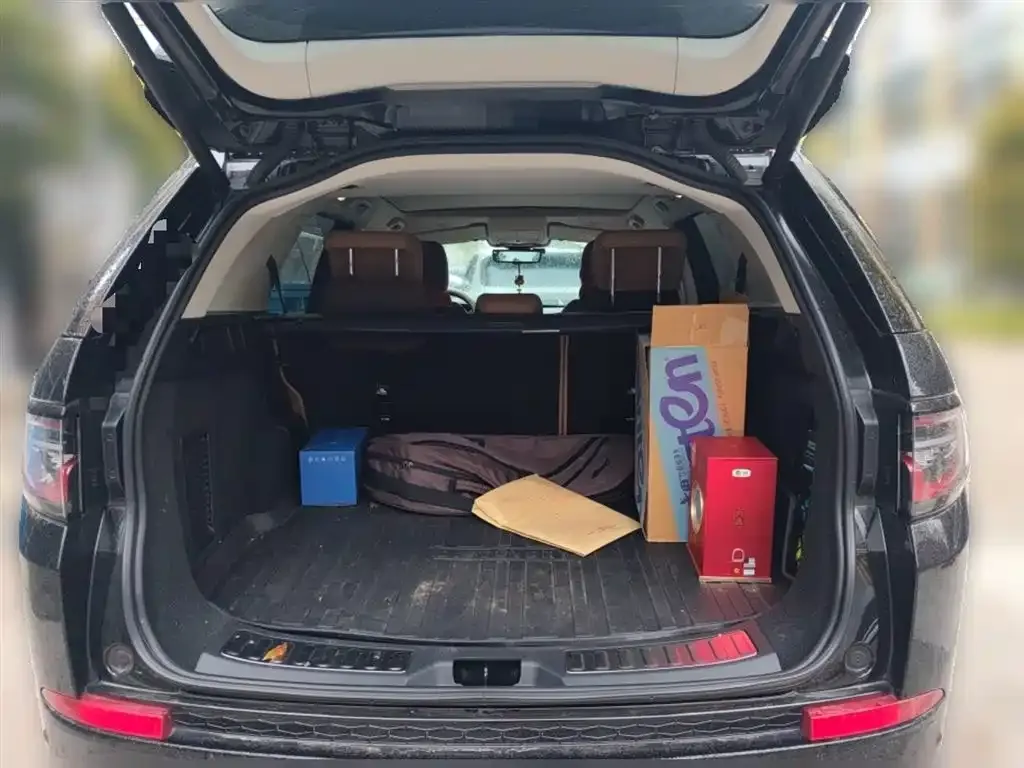 Land Rover Discovery Sport 2024 из CN, фото 9