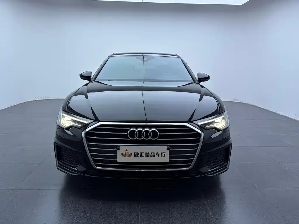 Audi A6L — фото 7