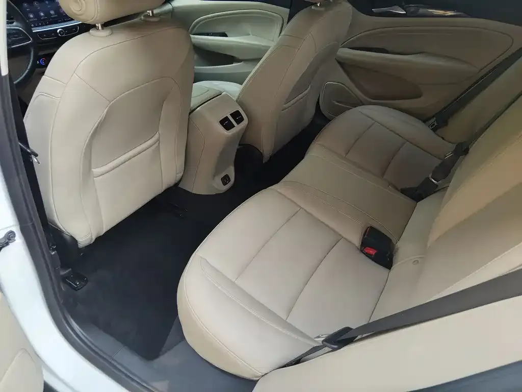 Buick Regal — фото 2